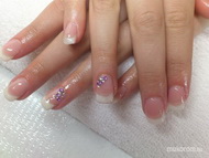 Edina első műkörme