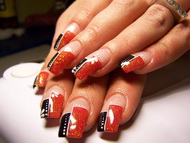 Fekete-piros kicsit pókeres hatású nekem