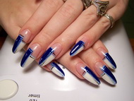 Kék-fehér Lillának