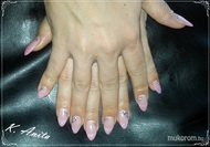 Mandula világos rózsaszín