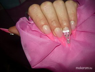 Rózsaszín masnis stiletto