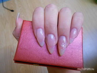 Cystal Nails