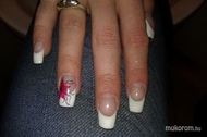 Cystal Nails