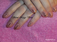 Óezüst barna golyócskákkal