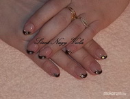 Fekete vég ezüst virágokkal