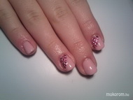 Bettinek extra kövesen