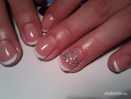 Dorinának francia gel lac szívecskével