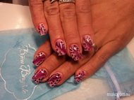 pink