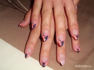 Zselés épített színes köröm