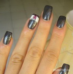 Pici rágott körmökre 