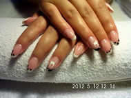 Hozott kép alapján