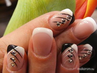 A kevés néha több