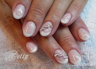 Esztinek swarovski köves