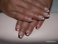 Piros csillogós Adriennek