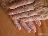 zselé saját körömre