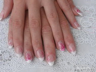 Emesének akril díszítéssel