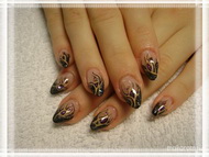 absztrakt feketével