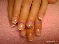 saját köröm megerősítése zselével