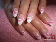 pink és fehér