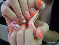 Műkörmös gél lakk