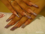 Zsuzsi Kolleginámnak szeretettel