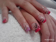 szandrra hüvelyk ujja