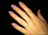 Zselé lila brillanttall