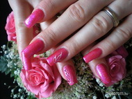 Saját köröm erősitése zselével