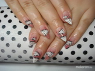 Hozott kép alapján készült