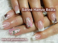 francia virággal és pillangoval