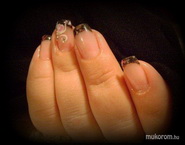 Fekete francia rózsaszín törtkagylóval