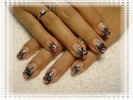 pink egy kis feketével