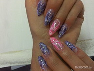 pink lila különleges