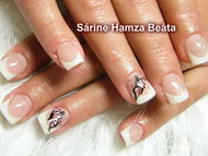 erősen rágott köröm renoválása