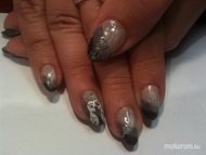 bagoly és toll pihe