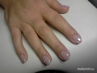 Fehér ezüst és rószaszín kombinációval