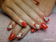 fehér porci virágos