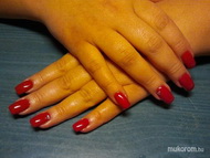 Épített zselé gél lakkal