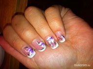 Zselé akrillal  díszítve