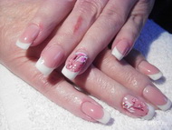 Zselé akrillal  díszítve