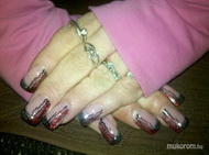 fekete piros csillámos