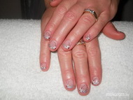 Saját köröm megerősítése