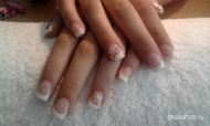 Elegáns francia Nikimnek