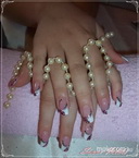 Francia kis díszítéssel