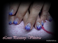 Krisztikém átreszelve díszitve