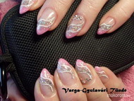 ezüstös csillogás