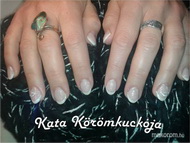 pici zselés csillámos körmi