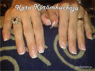 épített francia sok sok csillámmal