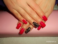 Épített zselé és gél lakk