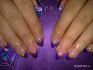 színváltós lila mindenfélével